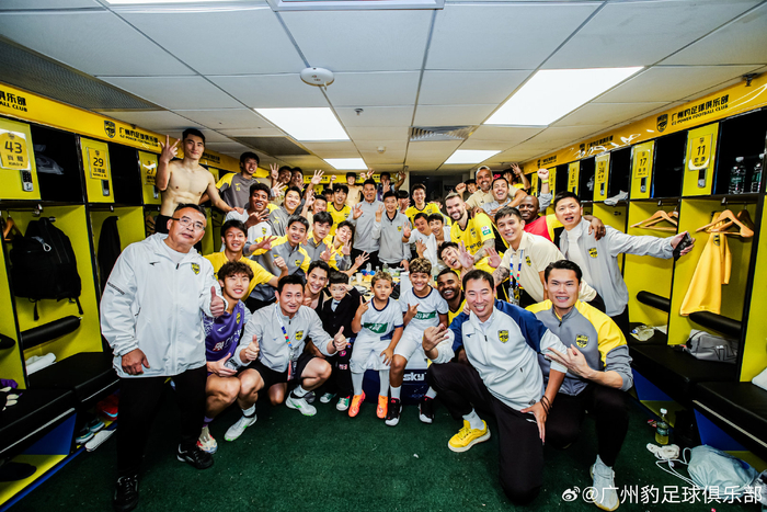 易游体育官方-中甲开门红！新人亮相，广州豹底气更足|卡马拉|冯峰|尼康|图多列|杨浩_新浪体育_新浪新闻