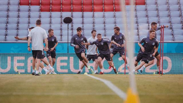 【前瞻】德国三后卫能否抵挡法国三叉戟?